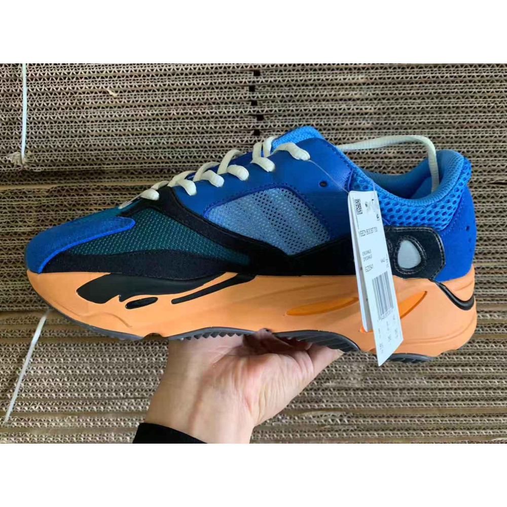 Yeezy Boost 700 BRBLUE GZ0541