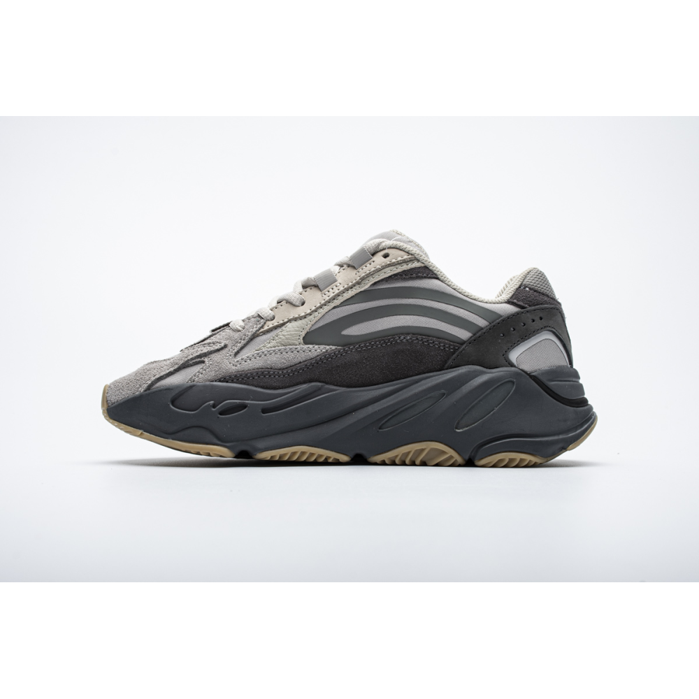 Yeezy Boost 700 V2 “Tephra” Fu7914