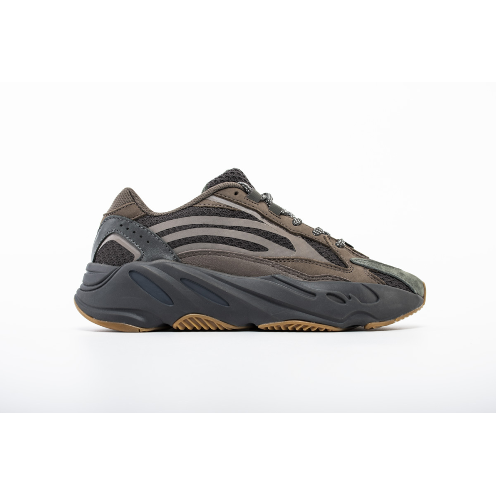 Yeezy Boost 700 V2 “Static” Eg6860