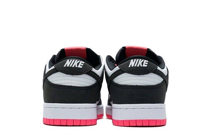 Dunk Low Pro Se &Quot;Black White Peach&Quot;