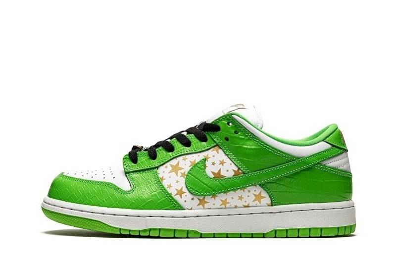 SB Dunk Low Stars "Mean Green"