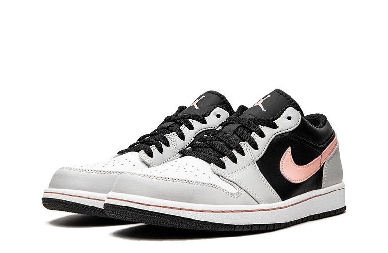 Air Jordan 1 Low &Quot;Grey Fog Bleached Coral&Quot;