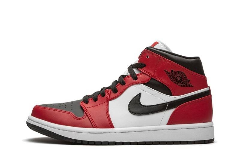 Jordan 1 “Black Toe” Mid