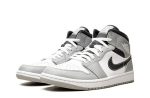 Jordan 1 "Light Smoke Grey" Mid