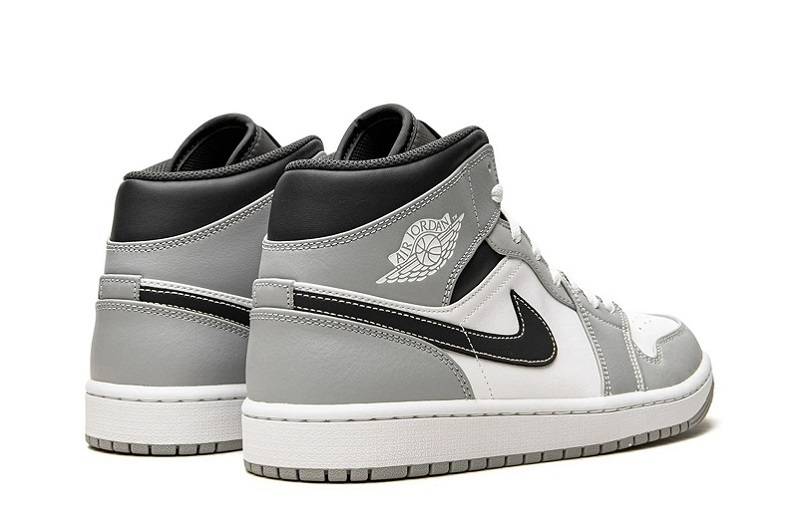 Jordan 1 &Quot;Light Smoke Grey&Quot; Mid