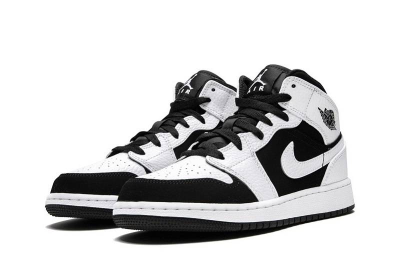 Air Jordan 1 Mid &Quot;White Black&Quot;