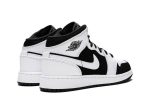 Air Jordan 1 Mid "White Black"