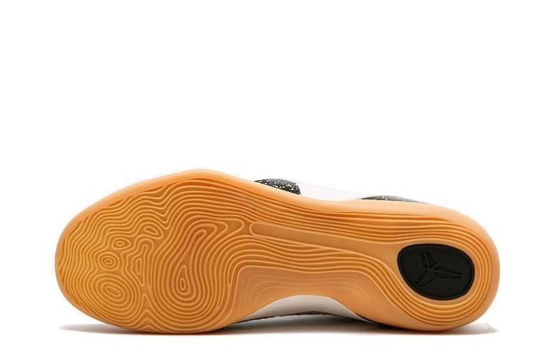 Nike Kobe 9 Low &Quot;Milan - White Gum&Quot;