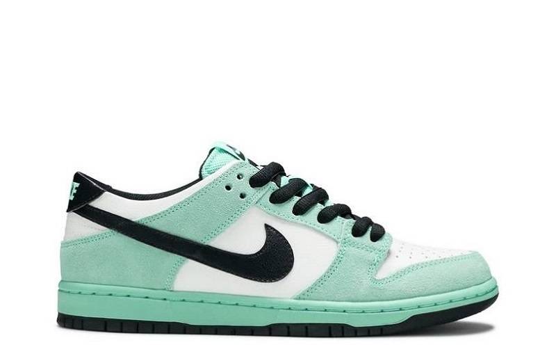 Dunk Lows “Sea Crystal”