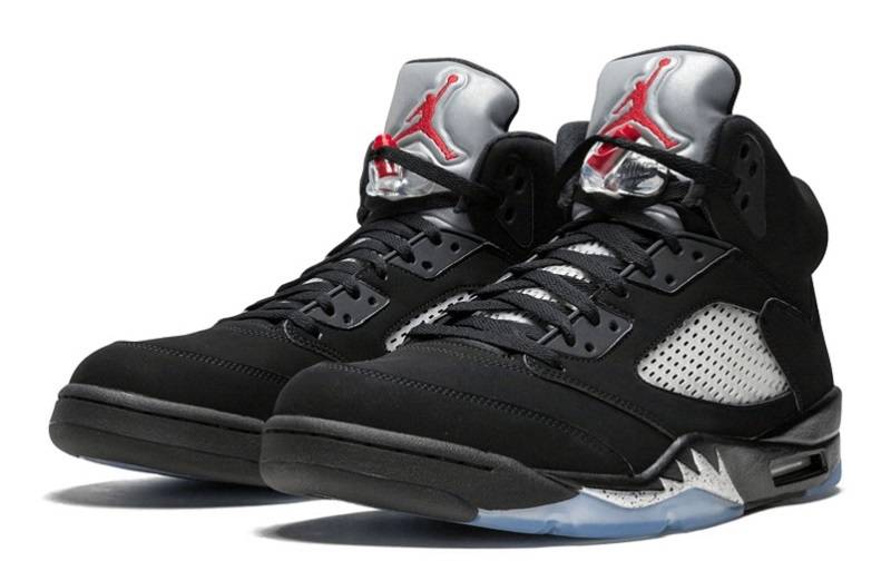 Air Jordan 5 Retro &Quot;Black Metallic&Quot; (2016)