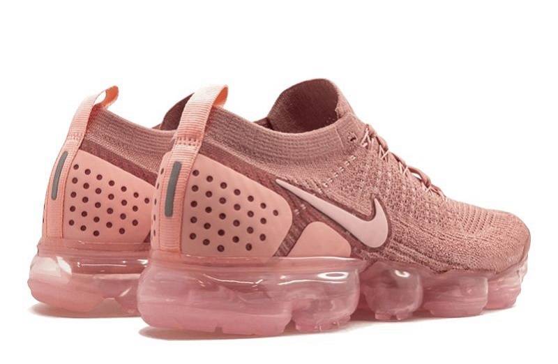 Air Vapormax 2.0 “Rust Pink”