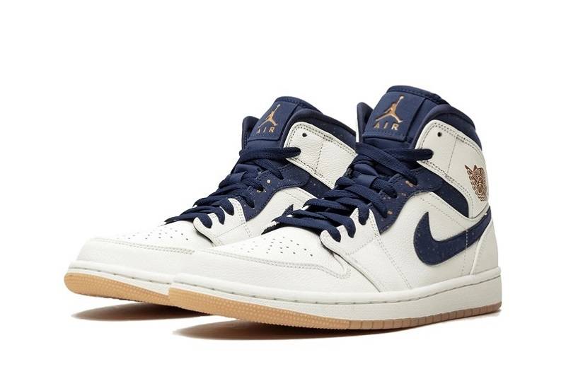 Jordan 1 &Quot;Jeter&Quot; Mid