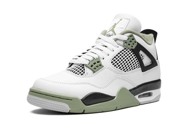 Air Jordan 4 Retro “Seafoam” (Wmns)