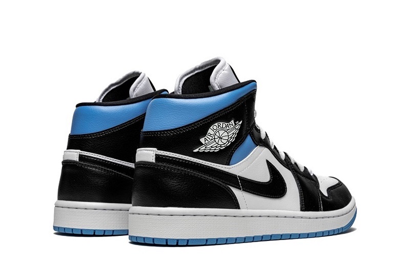 Wmns Air Jordan 1 Mid &Quot;University Blue&Quot;