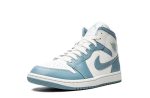 Wmns Air Jordan 1 Mid "University Blue"