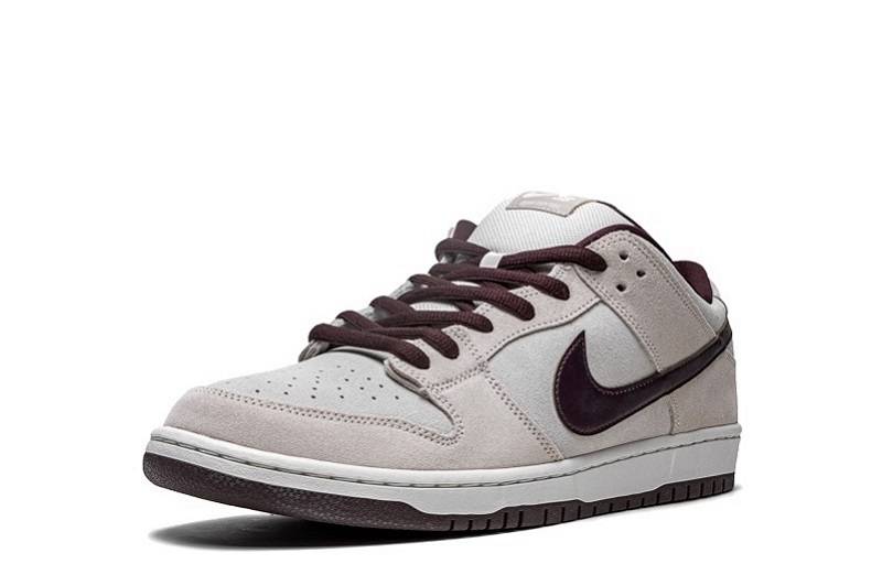 Sb Dunk Low “Desert Sand Mahogany”