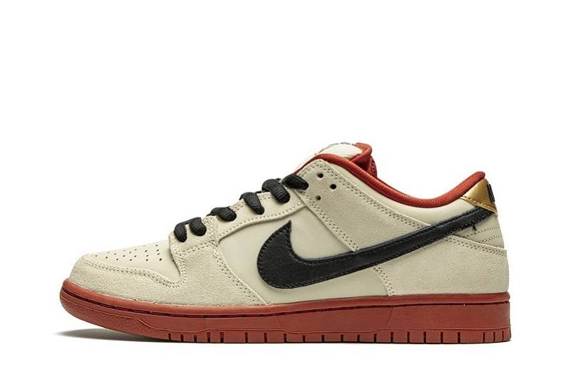 SB Dunk Low “Muslin”