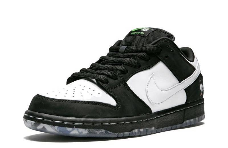 Staple X Sb Dunk Low “Panda Pigeon”