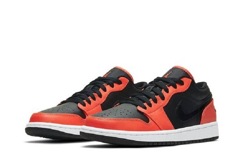 Air Jordan 1 Low Se &Quot;Black Turf Orange&Quot;