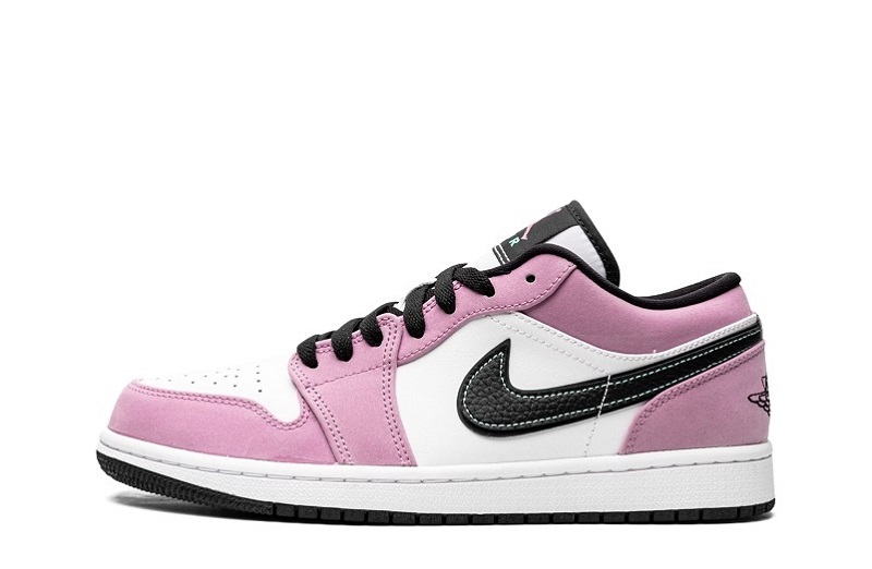 Air Jordan 1 Low SE "Violet Shock"