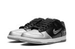 SB Dunk Low "Metallic Silver"