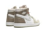 Wmns Air Jordan 1 High Zoom Comfort "Olive Aura"