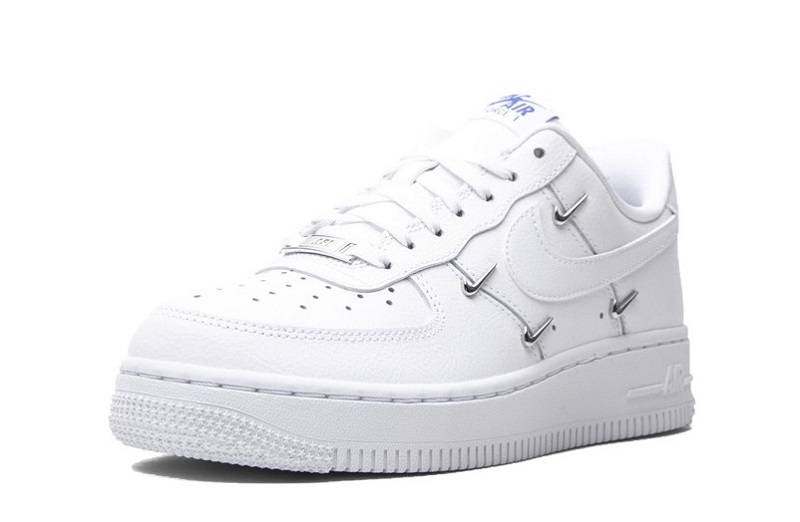 Nike Air Force 1‘07 “Lx Chrome Luxe”