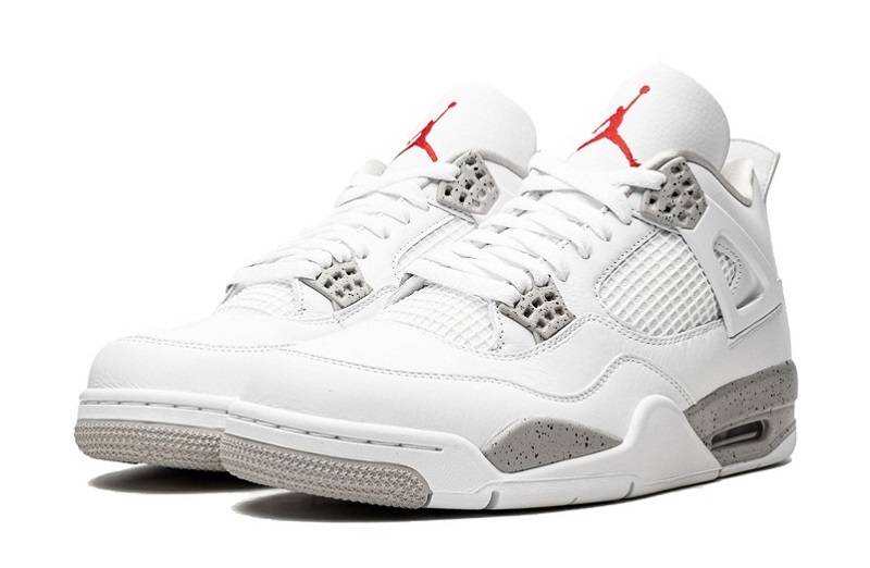 Air Jordan 4 “White Oreo”