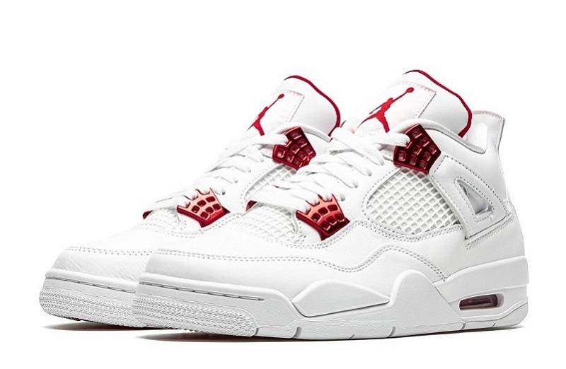 Air Jordan 4 Retro “Red Metallic”