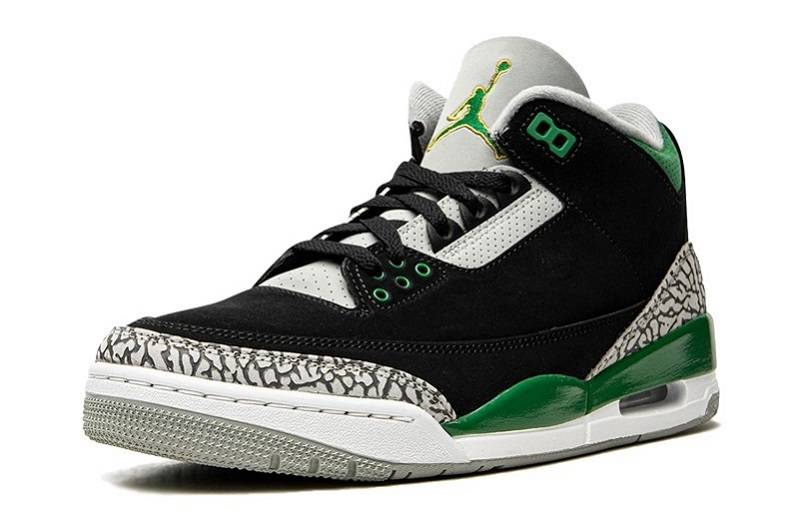 Air Jordan 3 “Pine Green”