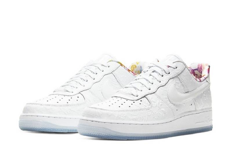 Air Force 1 Low “Chinese New Year”