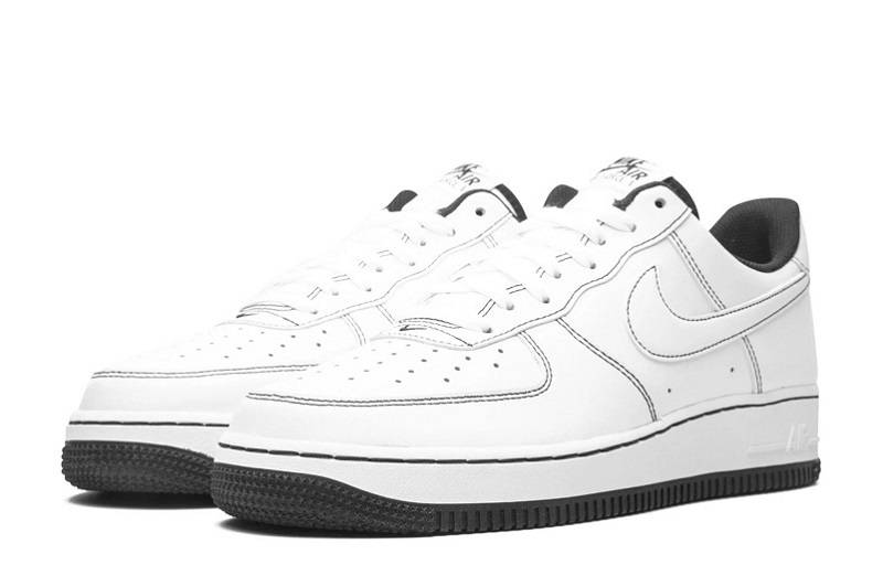 Air Force 1 Low “White/Black”