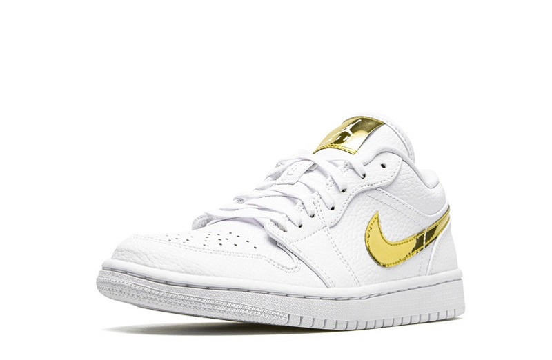 Wmns Air Jordan 1 Retro Low &Quot;White Metallic Gold&Quot;