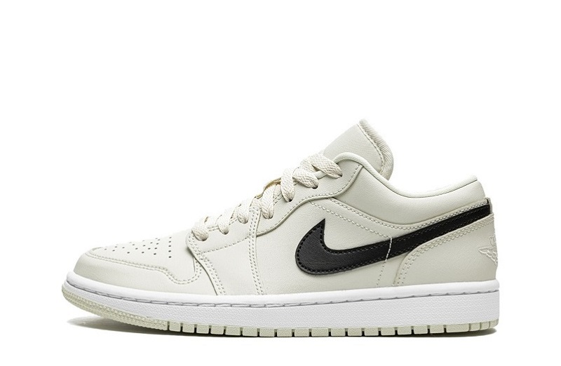 Wmns Air Jordan 1 Low "Coconut Milk"