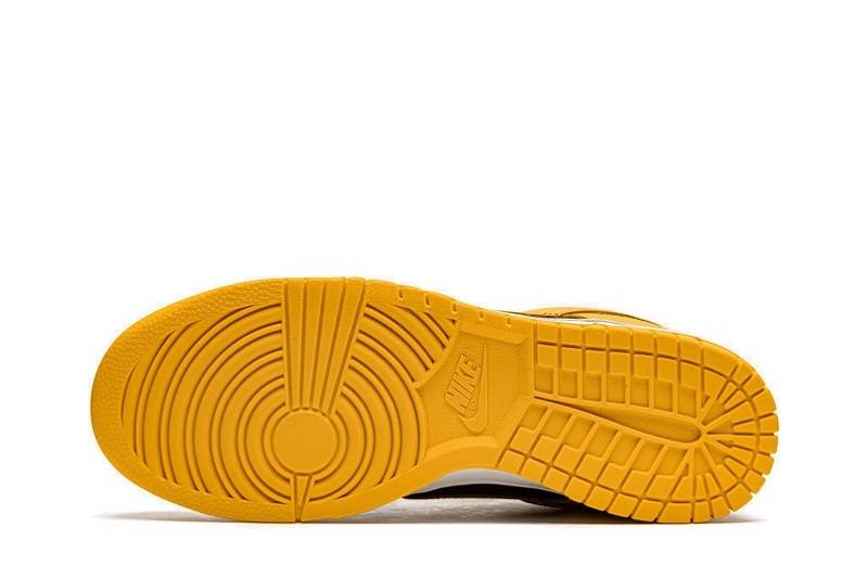 Nike Sb Dunk Low “Goldenrod”