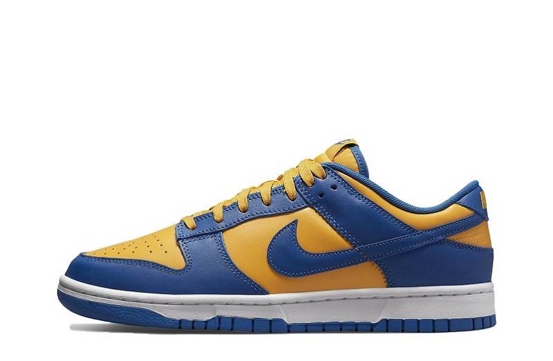 SB Dunk Low “UCLA”