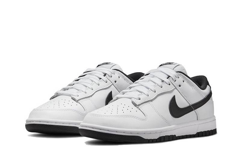 Nike Dunk Low “White/Black” Wmns