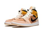 Wmns Air Jordan 1 Mid SE "Particle Beige"