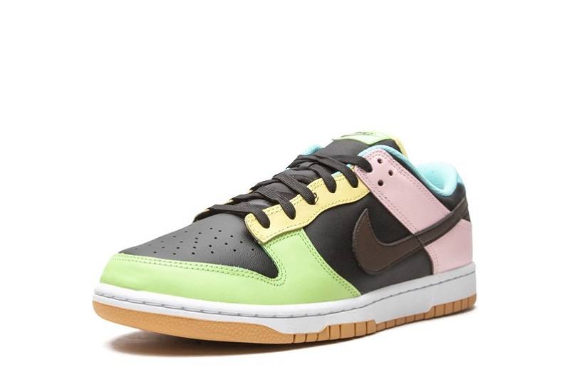 Dunk Low Se “Free 99”