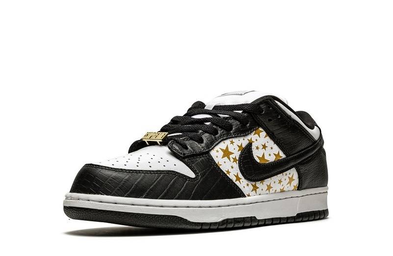 Sb Dunk Low Stars &Quot;Black&Quot;