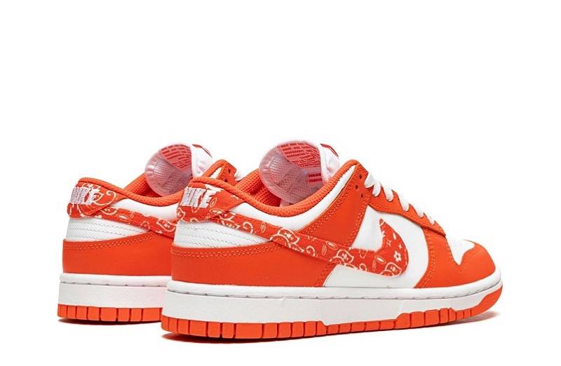 Dunk Low “Orange Paisley”