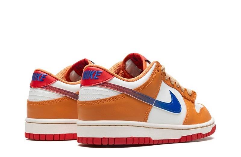 Dunk Low “Hot Curry”