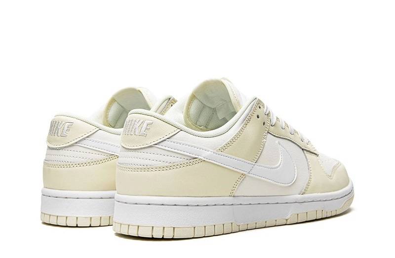 Sb Dunk Low “Coconut Milk”