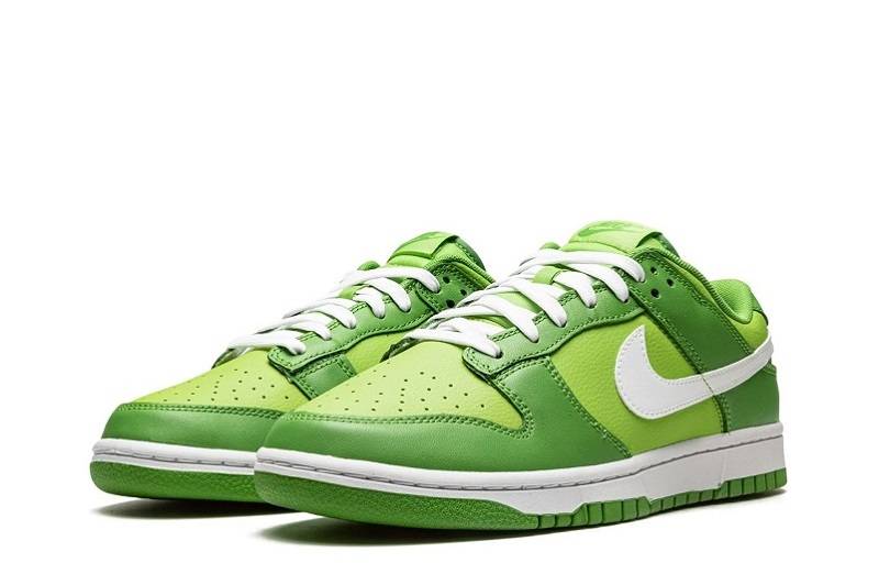 Nike Dunk Low “Chlorophyll”