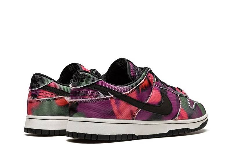 Sb Dunk Low “Graffiti”