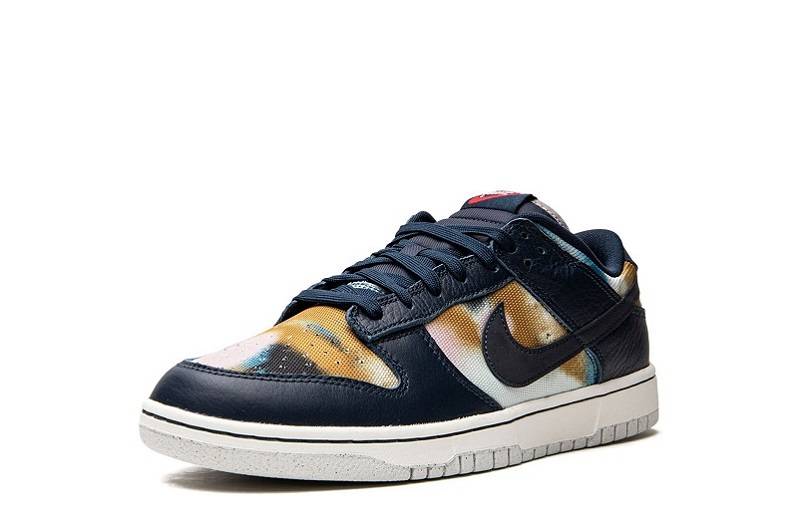 Sb Dunk Low “Graffiti”