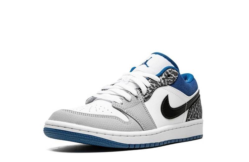 Jordan 1 “True Blue” Low