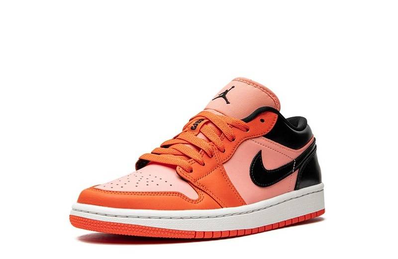 Jordan 1 “Crimson Bliss” Low Wmns