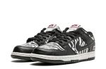 Quartersnacks x Nike SB Dunk Low “Zebra”