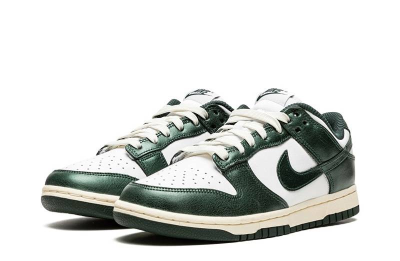 Nike Dunk Low &Quot;Vintage Green&Quot; Wmns